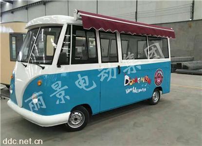  三轮美食餐车多功能餐车